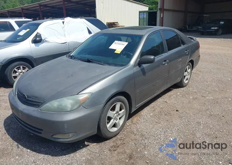 2003 Toyota Camry Se V6 из США, поврежденный, VIN JTDBF32K330093267